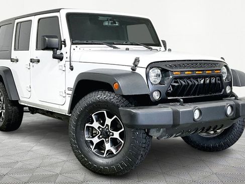 Used 2018 Jeep Wrangler Unlimited Sport S image 1