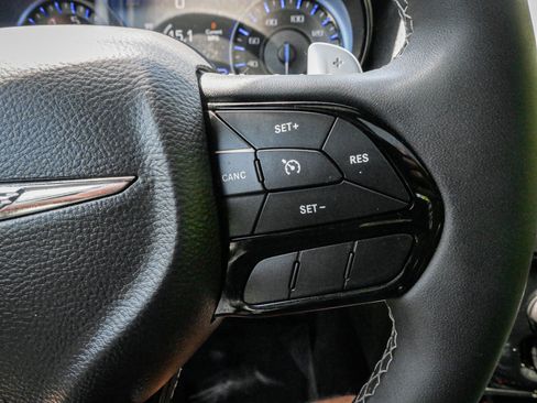 Used 2023 Chrysler 300 S RWD image 20