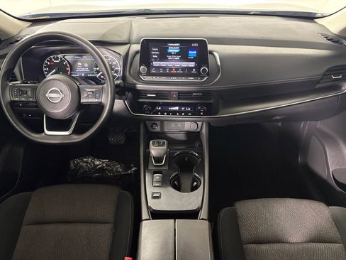 Used 2024 Nissan Rogue SV FWD image 33