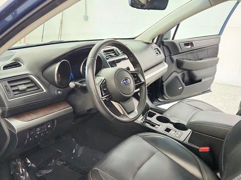 Used 2019 Subaru Outback 2.5i Limited w/ Popular Package #2 AWD/4WD image 14