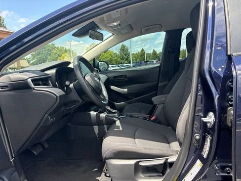 Used 2022 Toyota Corolla LE FWD image 10