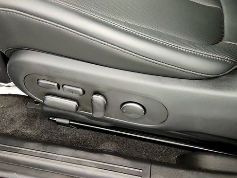 Used 2025 Hyundai Ioniq 5 Limited RWD image 11