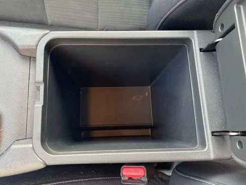 Used 2021 Nissan Sentra SV FWD image 19
