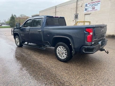 Used 2023 Chevrolet Silverado 2500 High Country w/ Safety Package II AWD/4WD image 3
