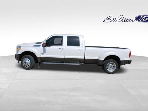 Used 2016 Ford F450 King Ranch w/ King Ranch Package AWD/4WD image 8