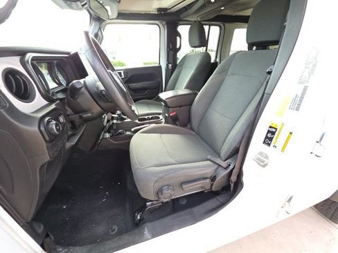 Used 2024 Jeep Wrangler Unlimited Sport AWD/4WD image 14