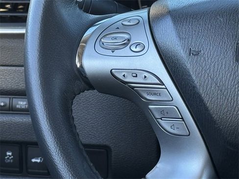 Used 2017 Nissan Murano SL image 13