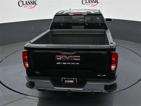 Used 2020 GMC Sierra 1500 SLE w/ SLE Value Package image 21