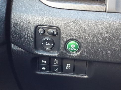 Used 2025 Honda Passport TrailSport image 27