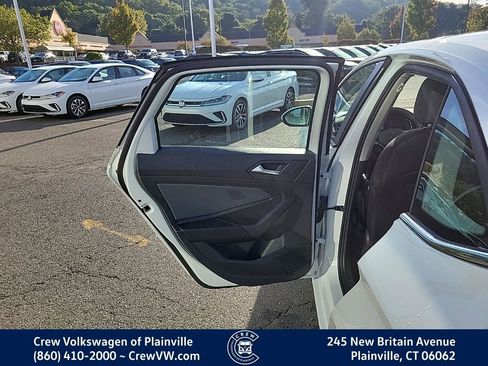 New 2026 Volkswagen Jetta SE image 34