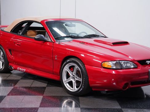 Used 1994 Ford Mustang GT image 13