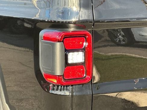 New 2026 Jeep Gladiator Rubicon w/ Steel Power Dome Hood Package AWD/4WD image 24
