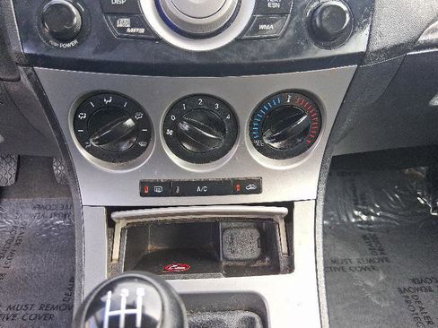 Used 2010 MAZDA MAZDA3 i Sport image 33