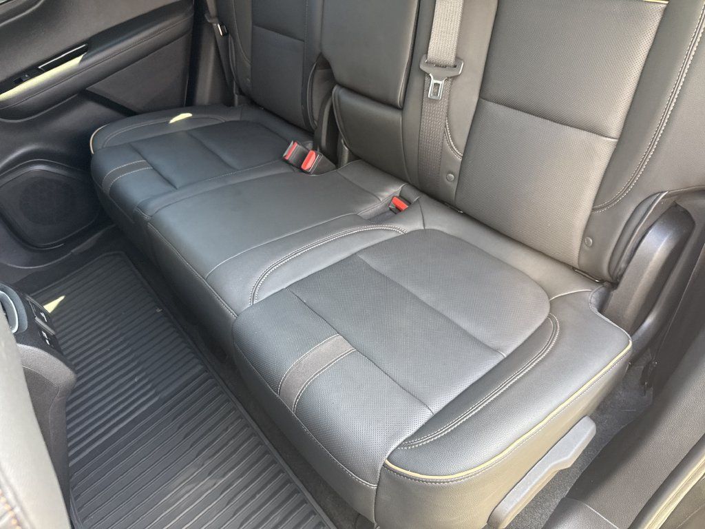 Used 2020 Chevrolet Blazer Premier w/ Driver Confidence II Package FWD image 30