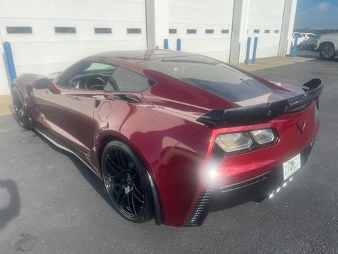 Used 2018 Chevrolet Corvette Z06 RWD image 5