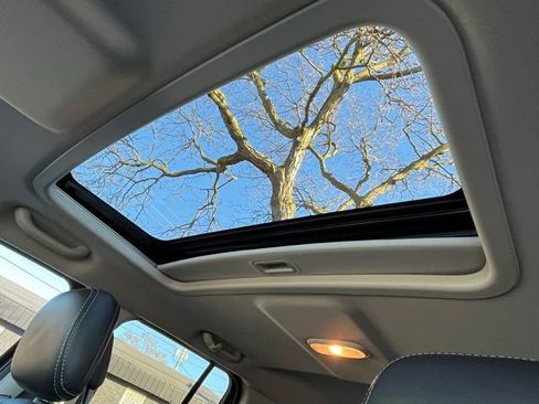 Used 2015 Jeep Patriot High Altitude image 17