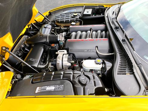 Used 2003 Chevrolet Corvette Convertible w/ Preferred Equipment Group1 image 43