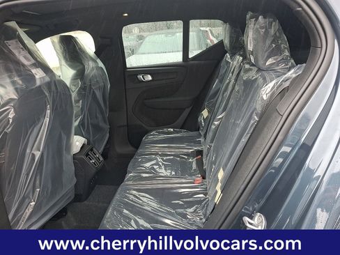 New 2026 Volvo XC40 B5 Ultra w/ Protection Package Premier AWD/4WD image 7