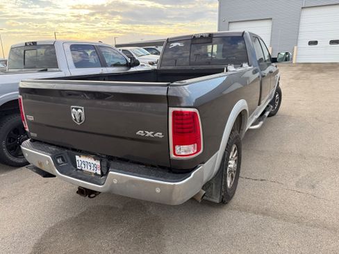 Used 2016 RAM 2500 Laramie image 2