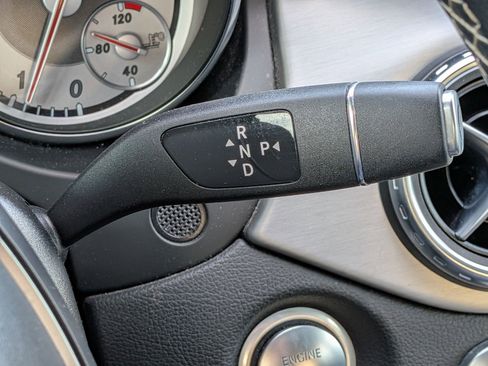 Used 2016 Mercedes-Benz GLA 250 4MATIC image 21