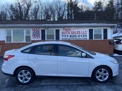 Used 2013 Ford Focus SE image 4