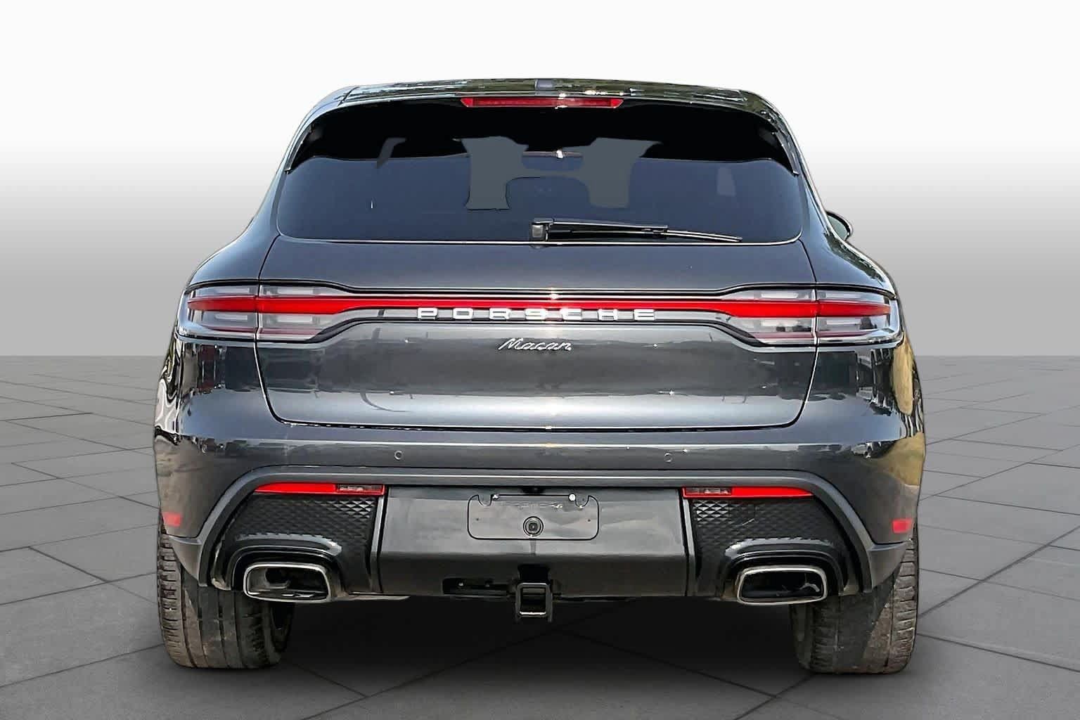 Used 2024 Porsche Macan AWD/4WD image 5