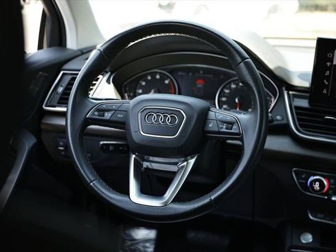 Certified 2025 Audi Q5 2.0T Premium AWD/4WD image 26