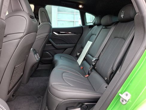 Used 2023 Maserati Levante Modena image 10