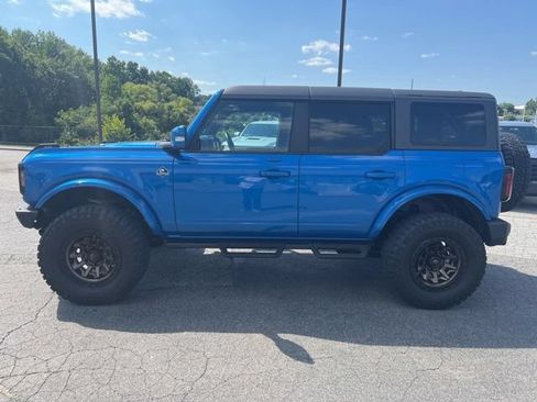 Used 2023 Ford Bronco Outer Banks AWD/4WD image 4