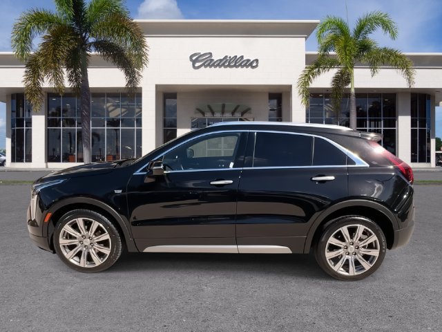 Certified 2023 Cadillac XT4 Premium Luxury w/ Driver Assist Package FWD image 8