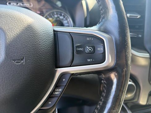 Used 2020 RAM 1500 Big Horn AWD/4WD image 13