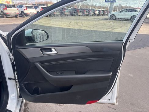 Used 2015 Hyundai Sonata Limited 2.0T image 34