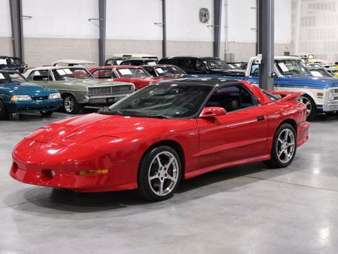 Used 1994 Pontiac Firebird Coupe image 12