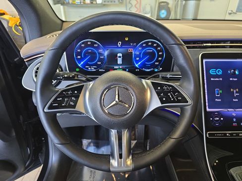 Used 2023 Mercedes-Benz EQE 350+ 4MATIC SUV image 19