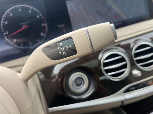 Certified 2019 Mercedes-Benz Maybach S 650 image 26