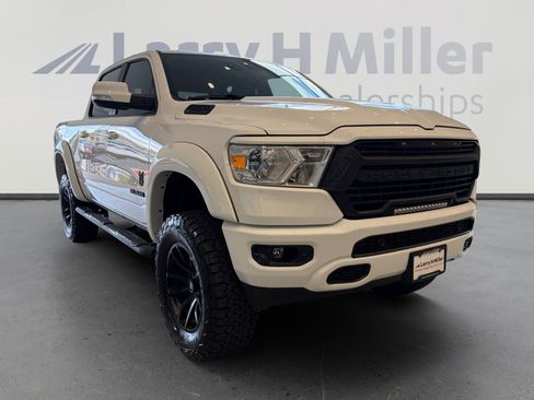 Used 2022 RAM 1500 Big Horn AWD/4WD image 7