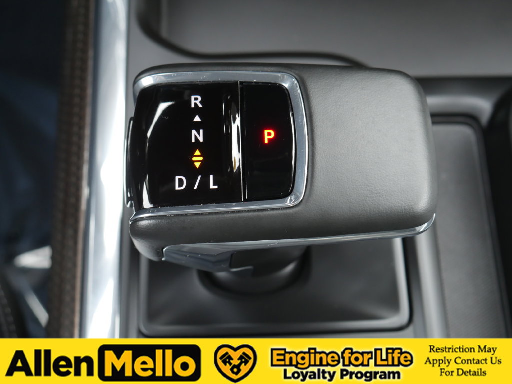 Used 2025 Chevrolet Silverado 1500 RST w/ Convenience Package II AWD/4WD image 25