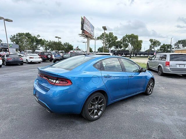 Used 2015 Dodge Dart SXT FWD image 6