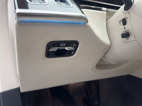 Used 2022 Mercedes-Benz S 580 4MATIC Sedan image 53