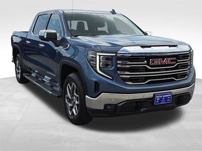 Used 2024 GMC Sierra 1500 SLT w/ SLT Premium Plus Package