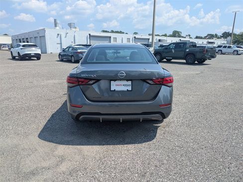 New 2025 Nissan Sentra S image 4