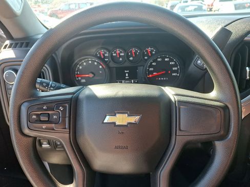 Used 2025 Chevrolet Silverado 2500 Custom w/ Custom Value Package AWD/4WD image 15