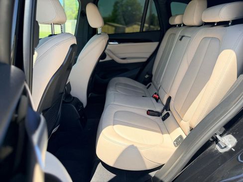 Used 2018 BMW X1 sDrive28i FWD image 16
