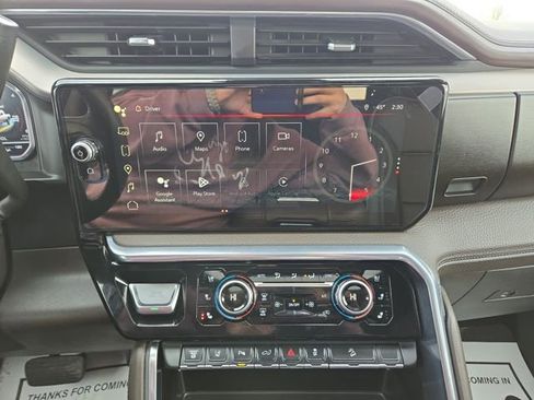 Used 2024 GMC Sierra 2500 Denali w/ Denali Reserve Package image 25