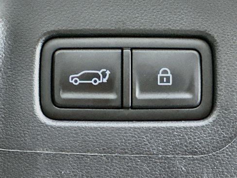 Used 2025 Hyundai Santa Fe SEL AWD/4WD image 29