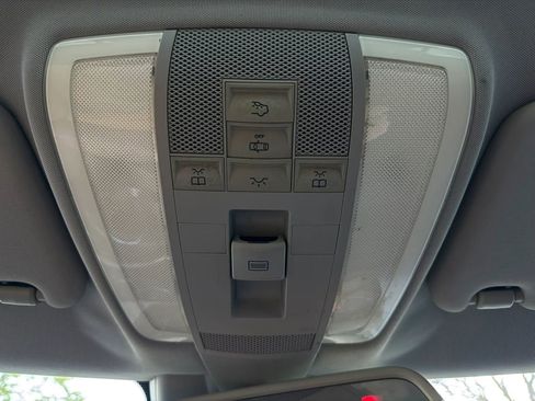 Used 2012 Mercedes-Benz E 350 E 350 Coupe 2D image 41