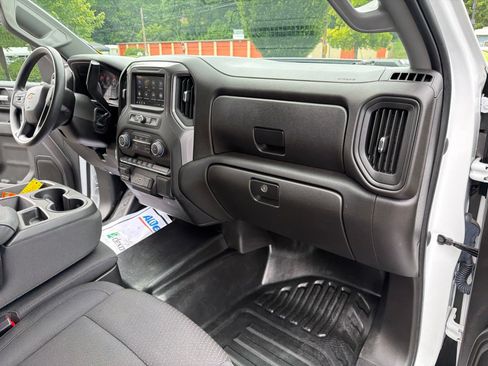 Used 2024 Chevrolet Silverado 2500 W/T AWD/4WD image 28