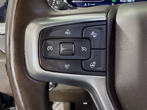 Used 2023 Chevrolet Silverado 1500 LT w/ Z71 Off-Road Package image 14