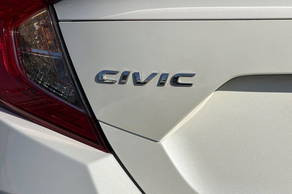 Used 2018 Honda Civic EX image 22