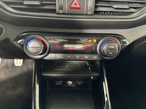 Used 2023 Kia Forte GT image 24